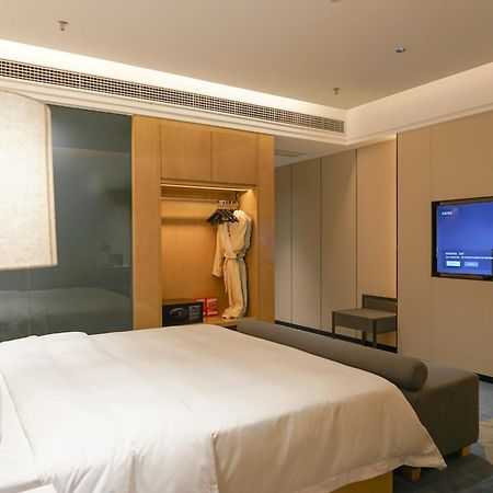 Paco Hotel Shenzhen Luohu Port Экстерьер фото