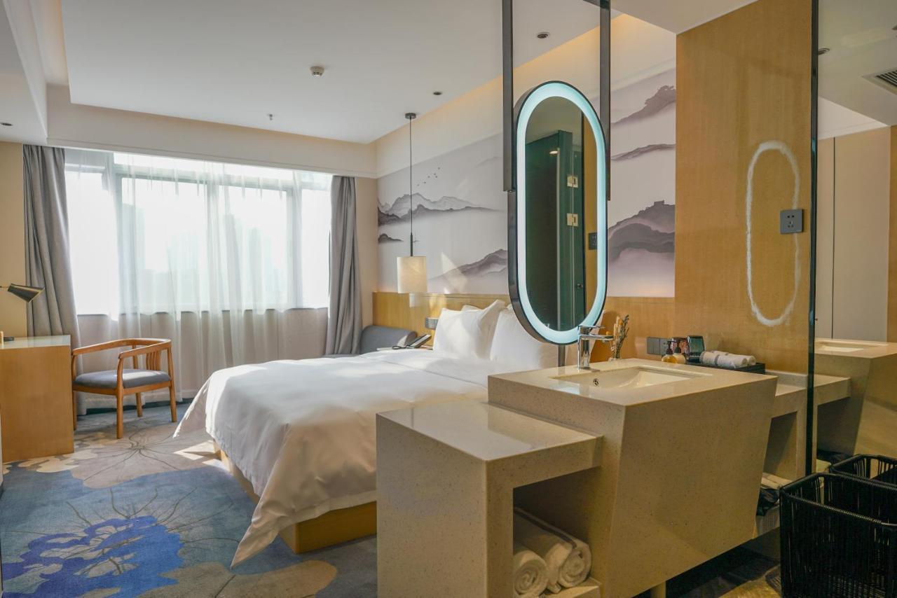 Paco Hotel Shenzhen Luohu Port Экстерьер фото