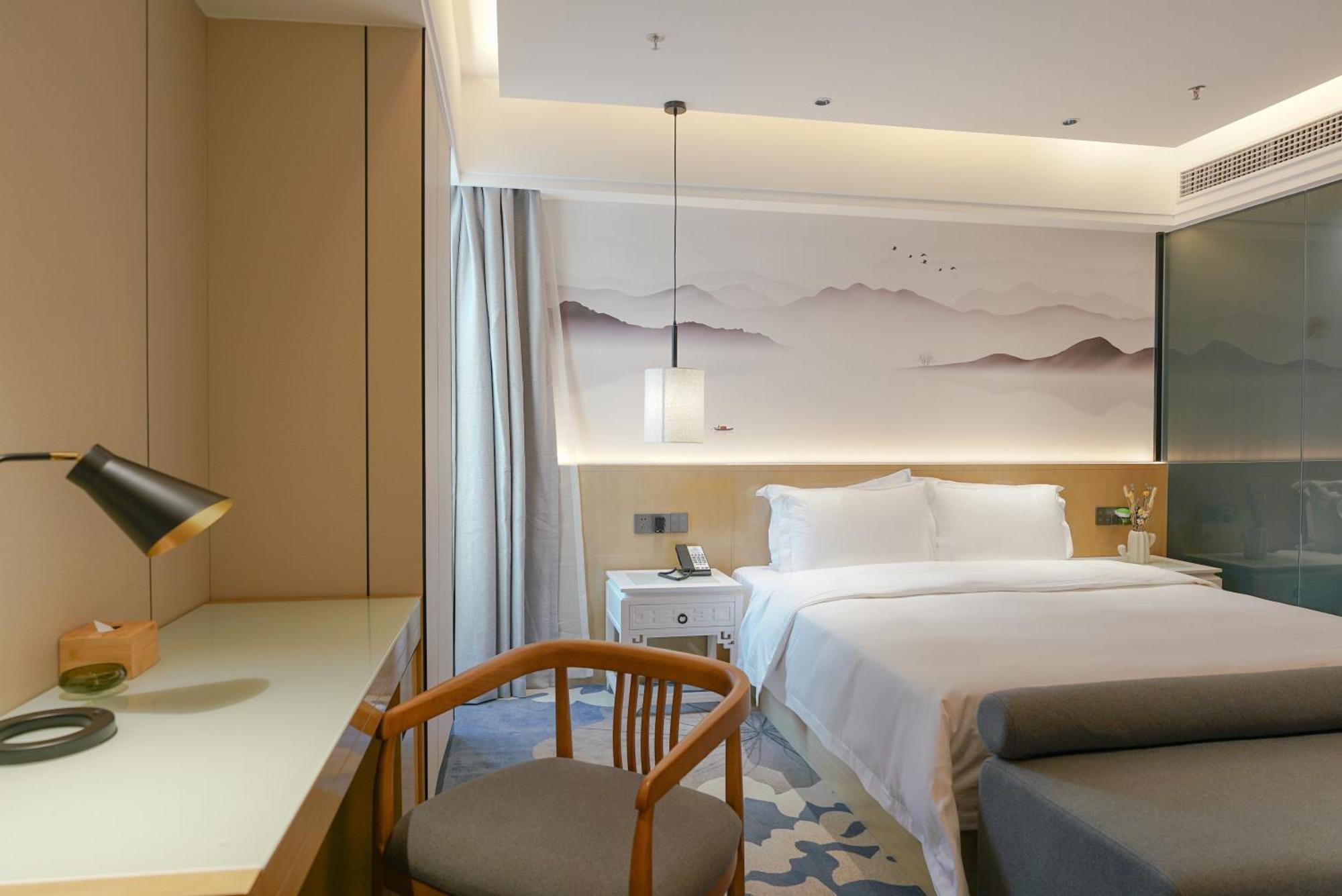 Paco Hotel Shenzhen Luohu Port Экстерьер фото