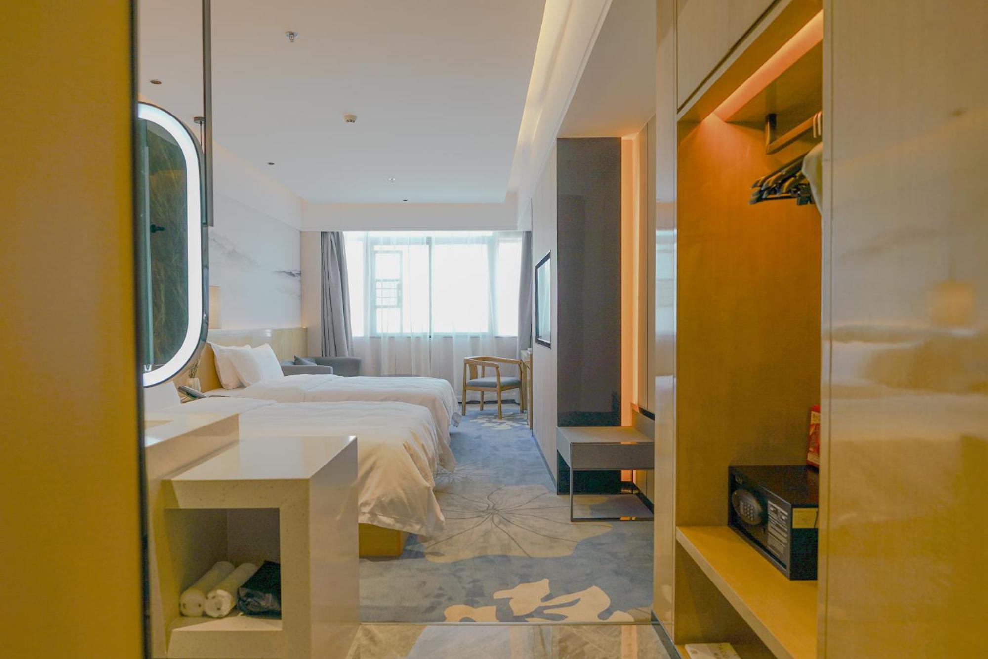 Paco Hotel Shenzhen Luohu Port Экстерьер фото
