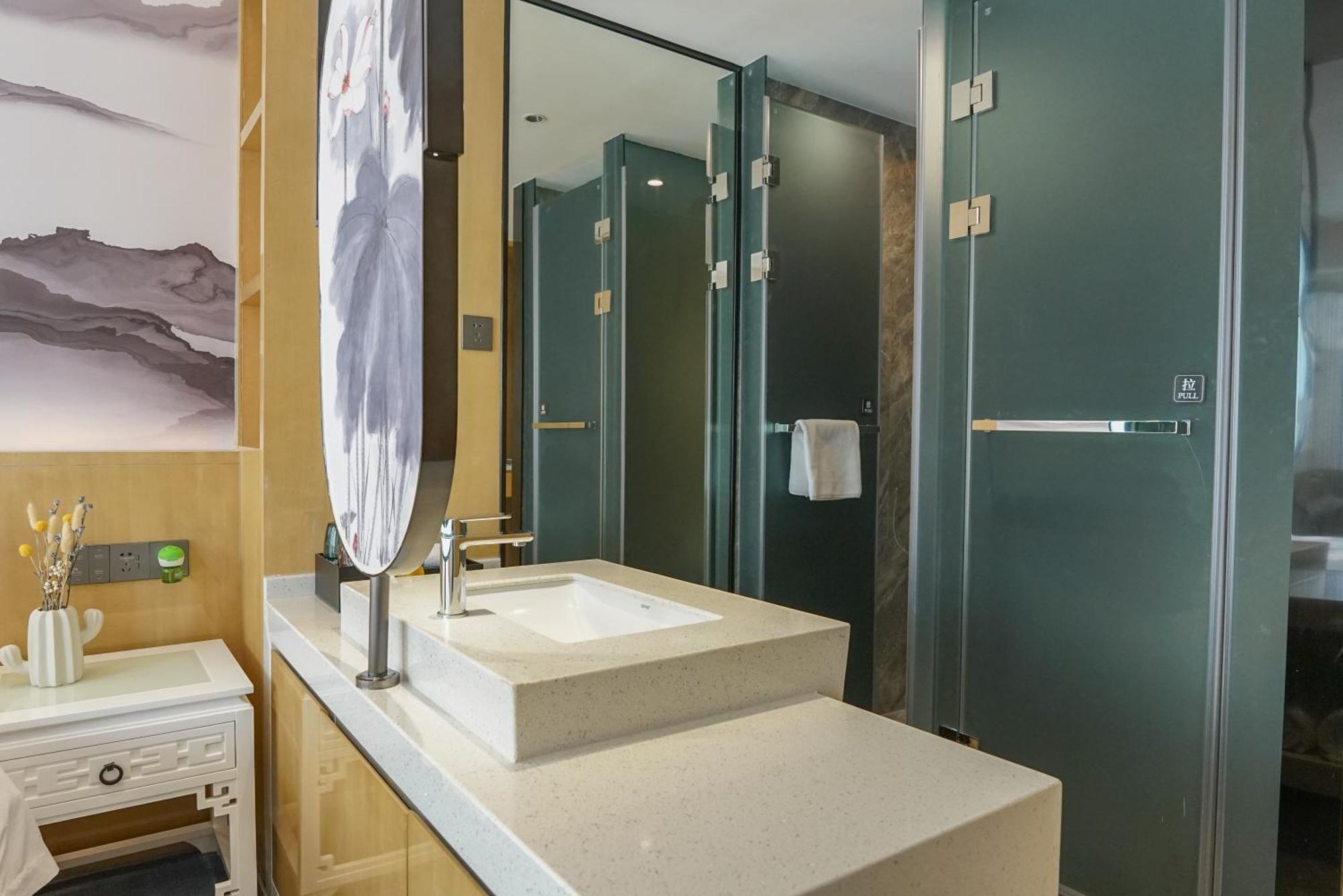 Paco Hotel Shenzhen Luohu Port Экстерьер фото