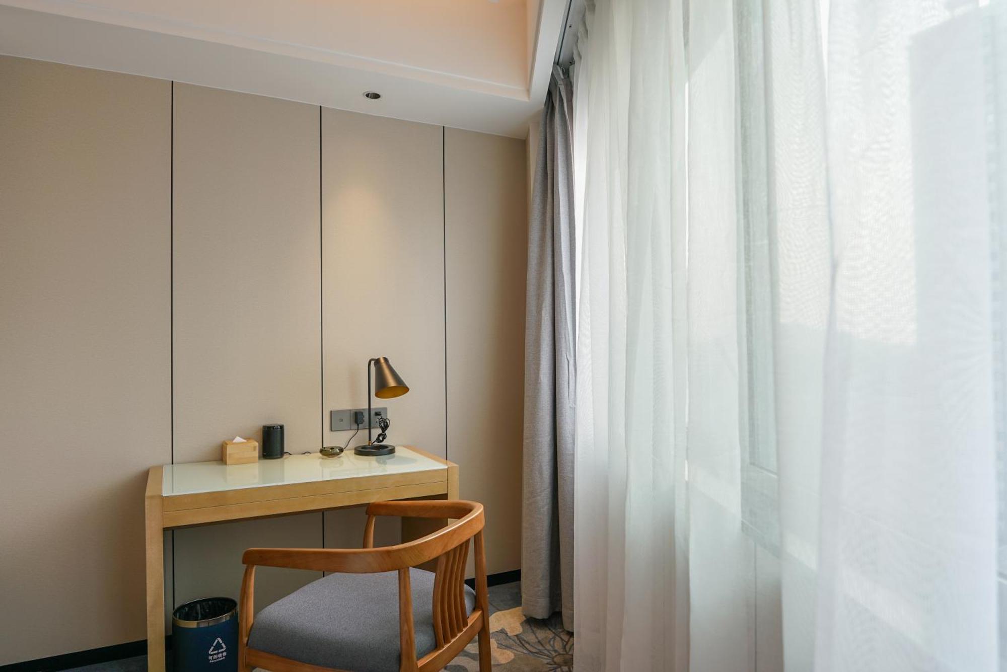 Paco Hotel Shenzhen Luohu Port Экстерьер фото