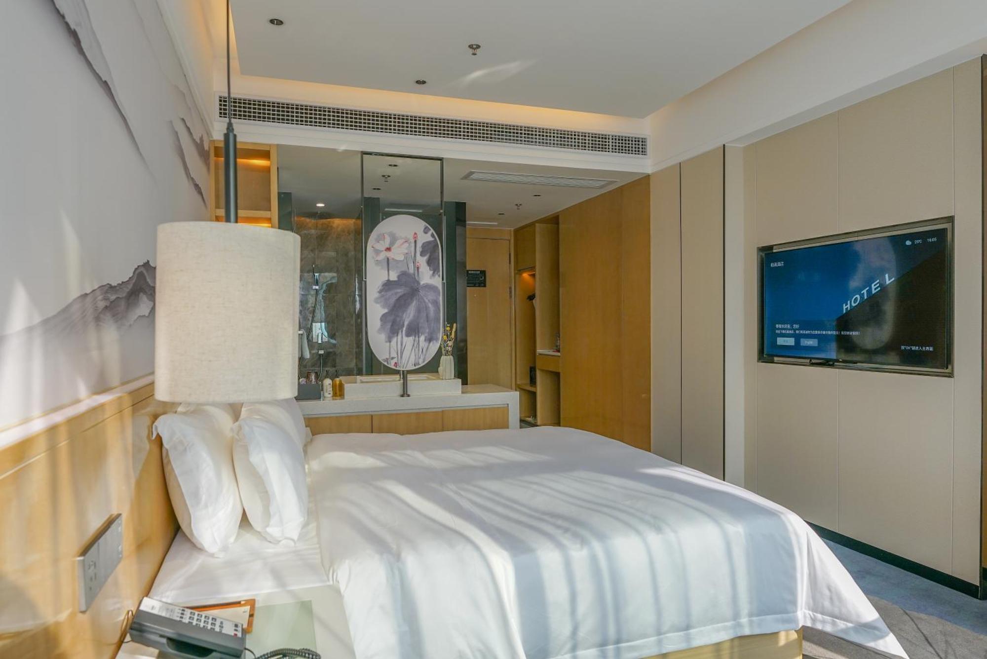 Paco Hotel Shenzhen Luohu Port Экстерьер фото