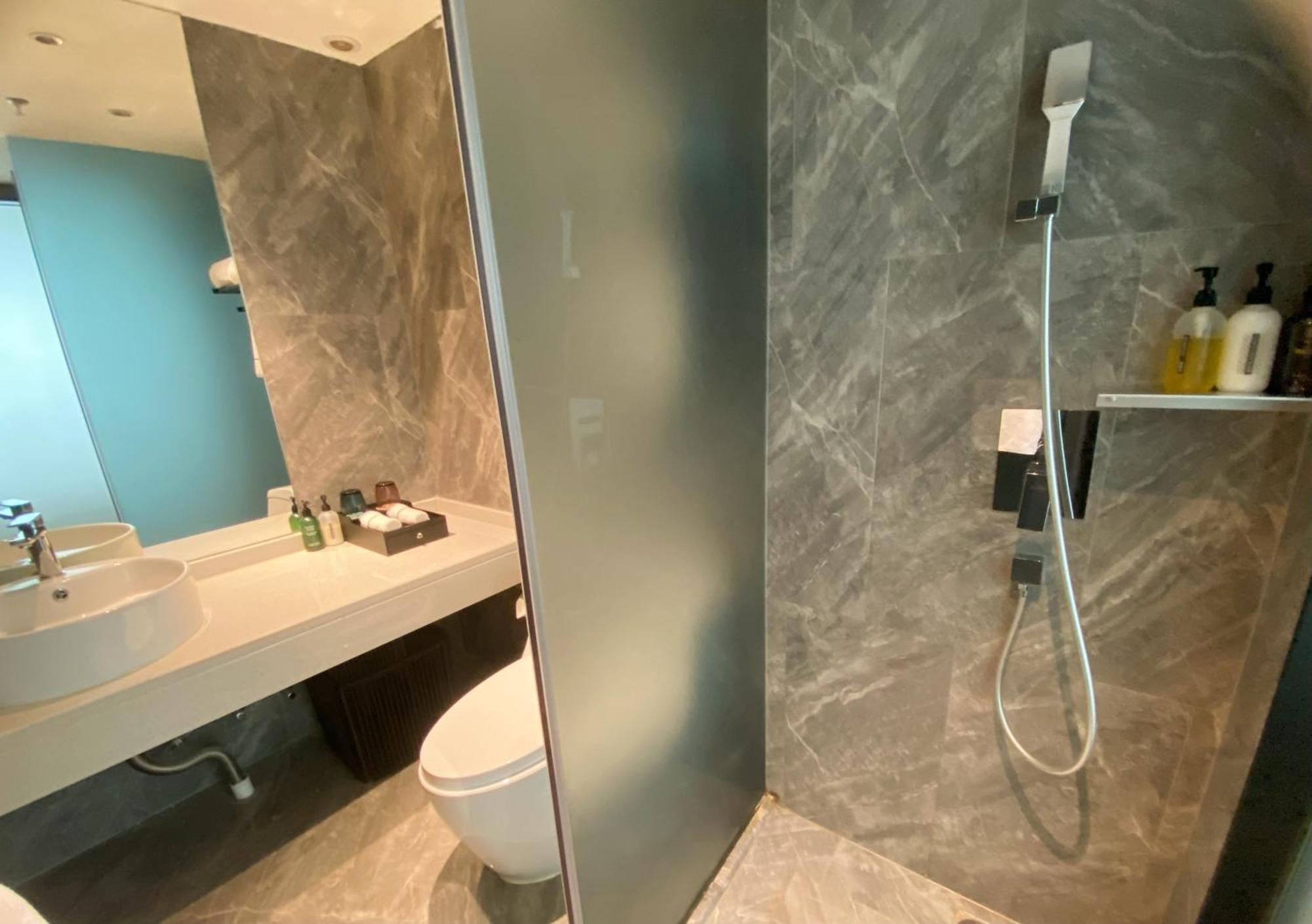 Paco Hotel Shenzhen Luohu Port Экстерьер фото